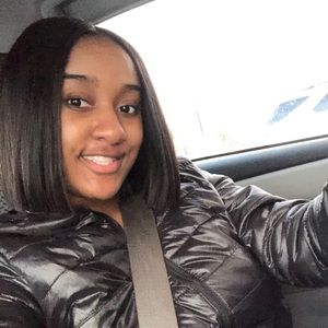 Meet your Posher, Amber